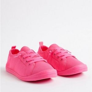 Torrid hot pink slide on sneakers, size 9